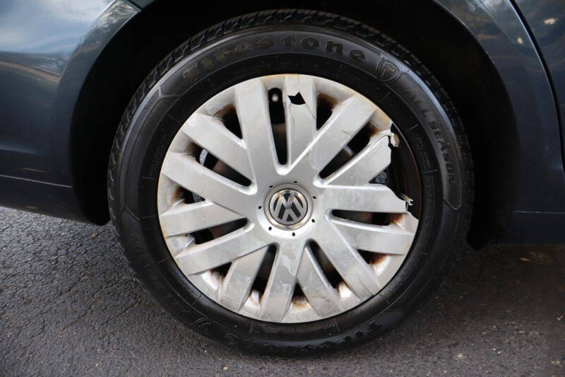 2010 Volkswagen Jetta SportWagen S PZEV