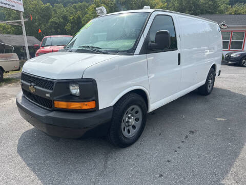 2013 Chevrolet Express for sale at Kerwin's Volunteer Motors in Bristol TN