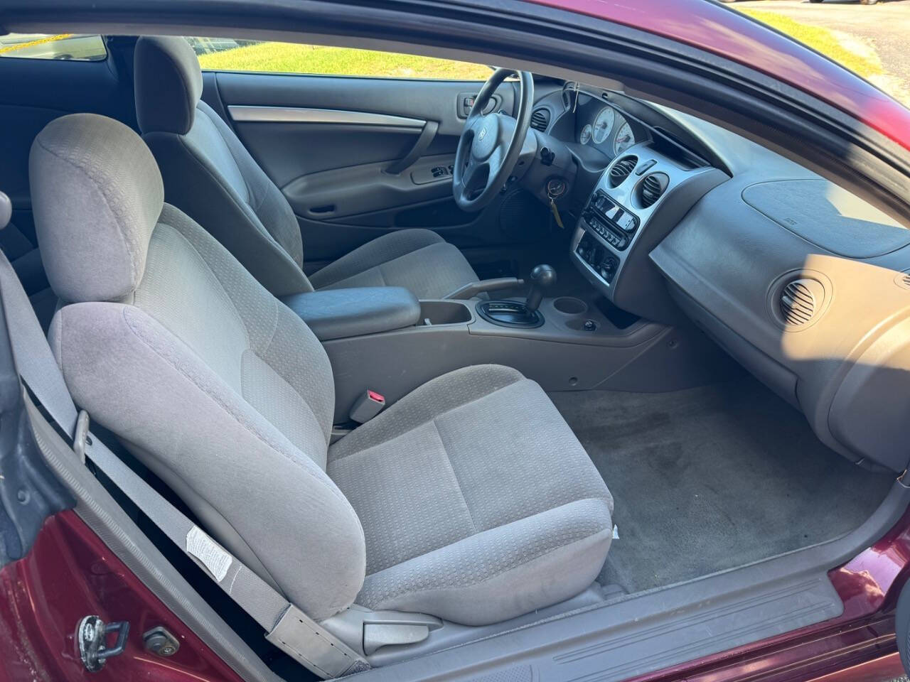 Dk. Red 2004 Dodge Stratus SXT SXT 2dr Coupe 17