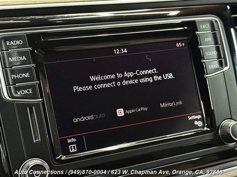 2018 Volkswagen Beetle Convertible 2.0T Coast