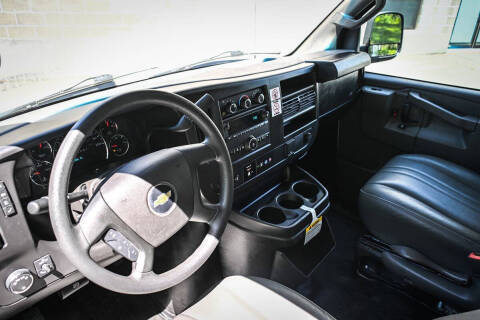 2024 Chevrolet Express 2500