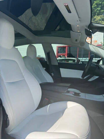 2019 Tesla Model 3 Long Range