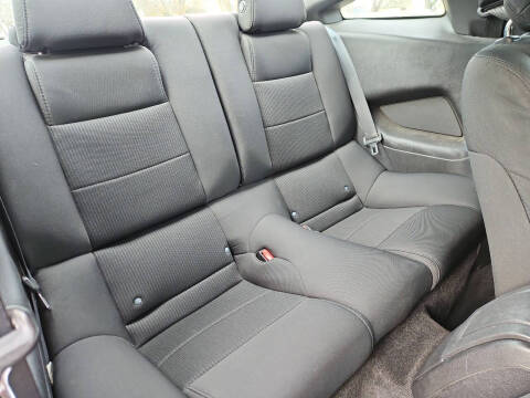 2013 Ford Mustang V6