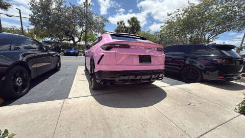 2020 Lamborghini Urus