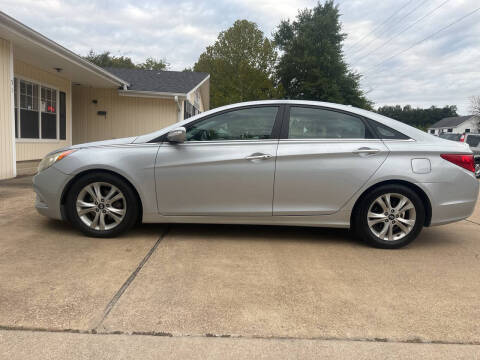 2011 Hyundai Sonata for sale at H3 Auto Group in Huntsville TX