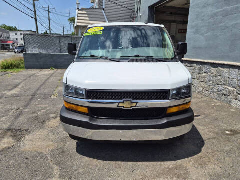 2020 Chevrolet Express 2500