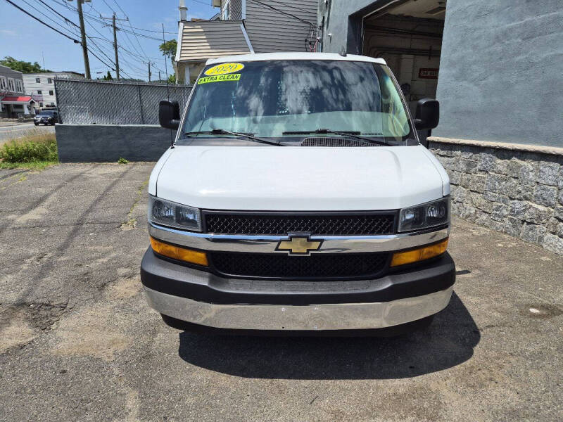 2020 Chevrolet Express 2500