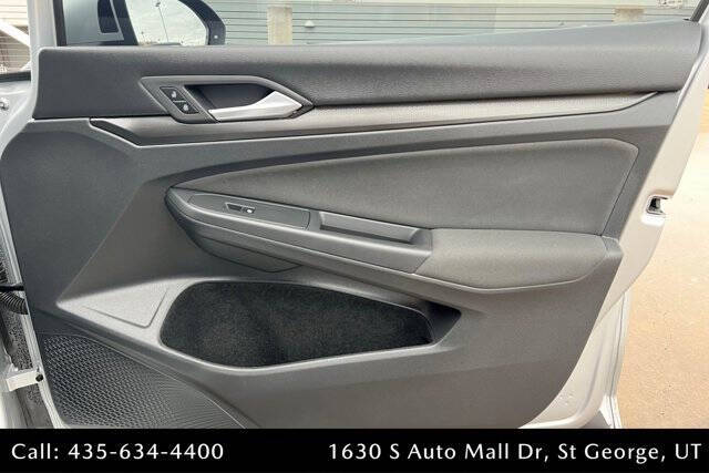 2022 Volkswagen Golf GTI SE