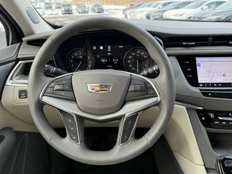 2025 Cadillac XT5 Premium Luxury