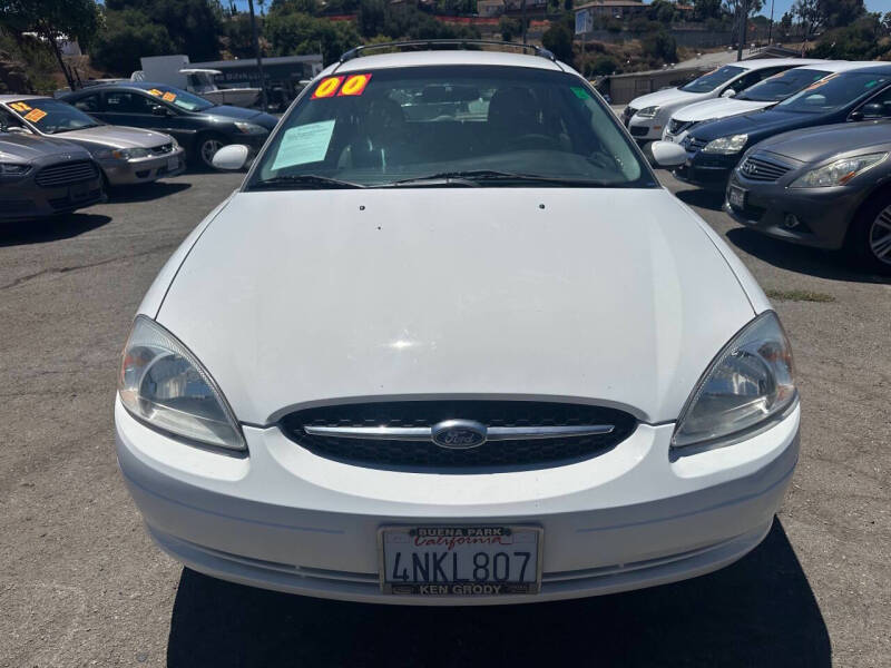 2000 Ford Taurus SE
