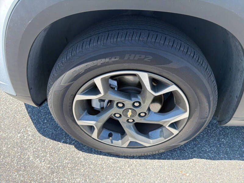 2024 Chevrolet Trax LT