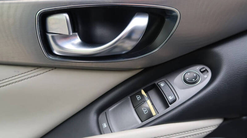 2017 Infiniti Q60 3.0T Premium