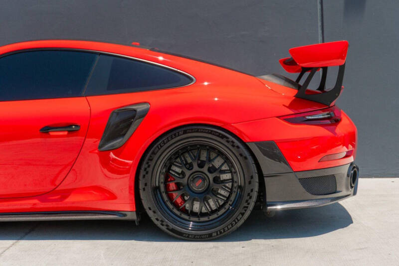 2018 Porsche 911 GT2 RS