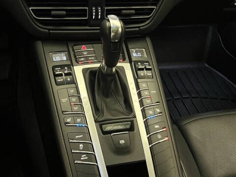 2020 Porsche Macan S