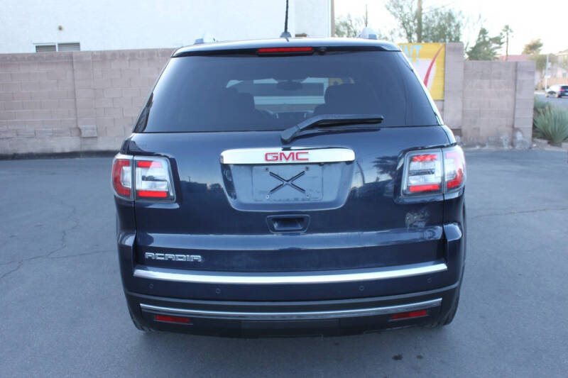 2016 GMC Acadia SLE-2