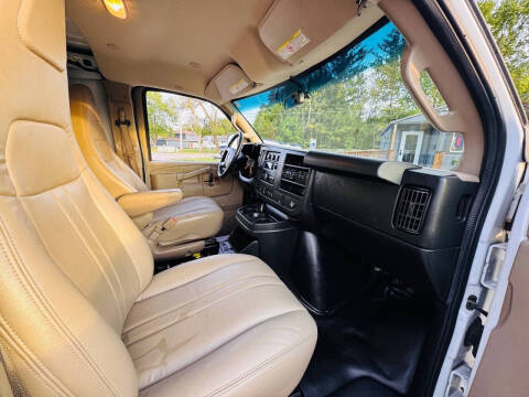 2018 Chevrolet Express 3500