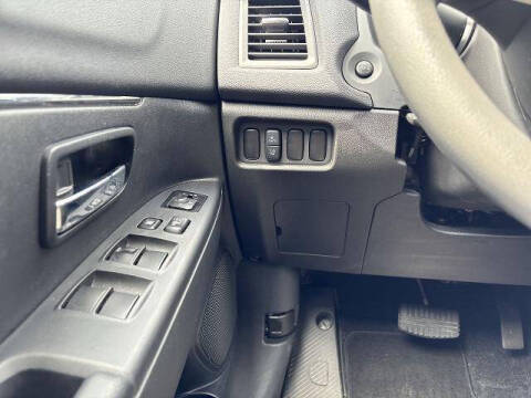 2025 Mitsubishi Outlander Sport