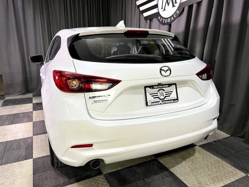 2017 Mazda MAZDA3 Grand Touring