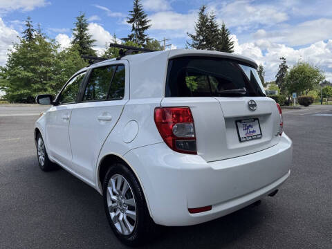 2009 Scion xD