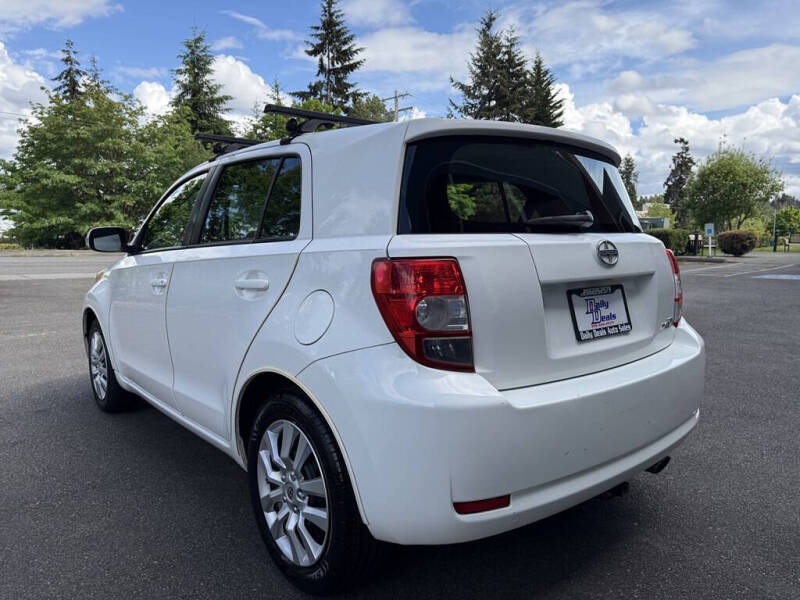 2009 Scion xD