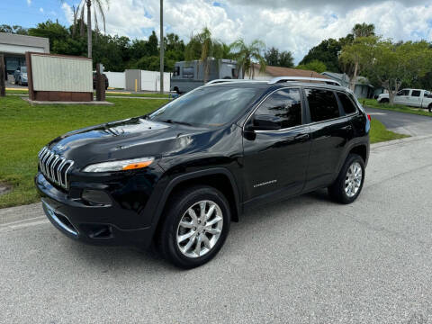2015 Jeep Cherokee for sale at Specialty Car and Truck in Largo FL