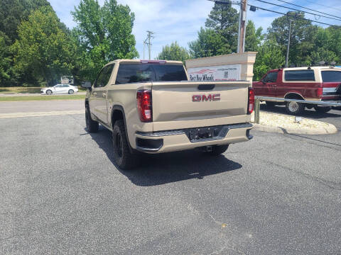 2023 GMC Sierra 1500 Elevation