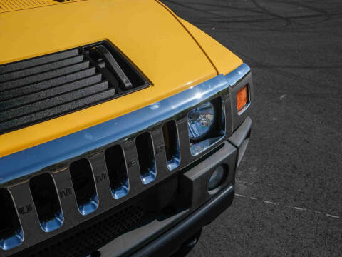 2004 HUMMER H2