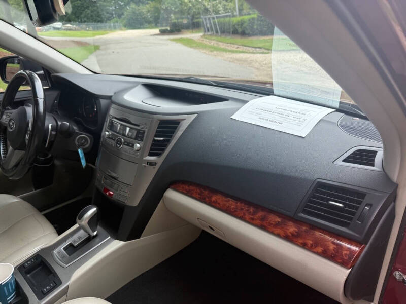 2011 Subaru Outback 2.5i Limited