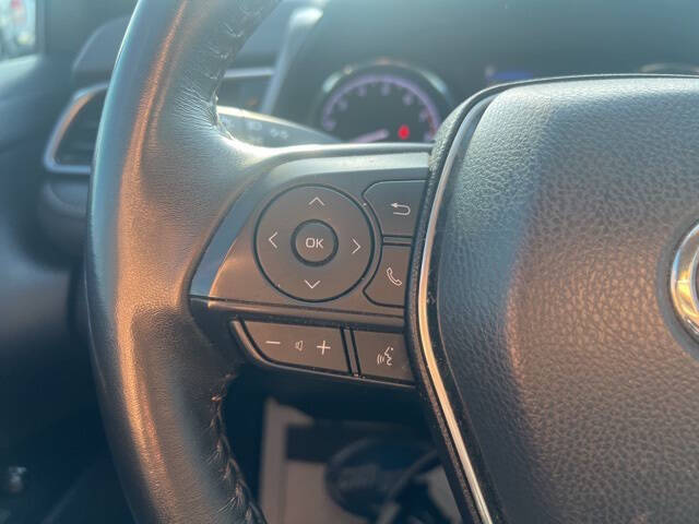 2020 Toyota Camry SE Nightshade