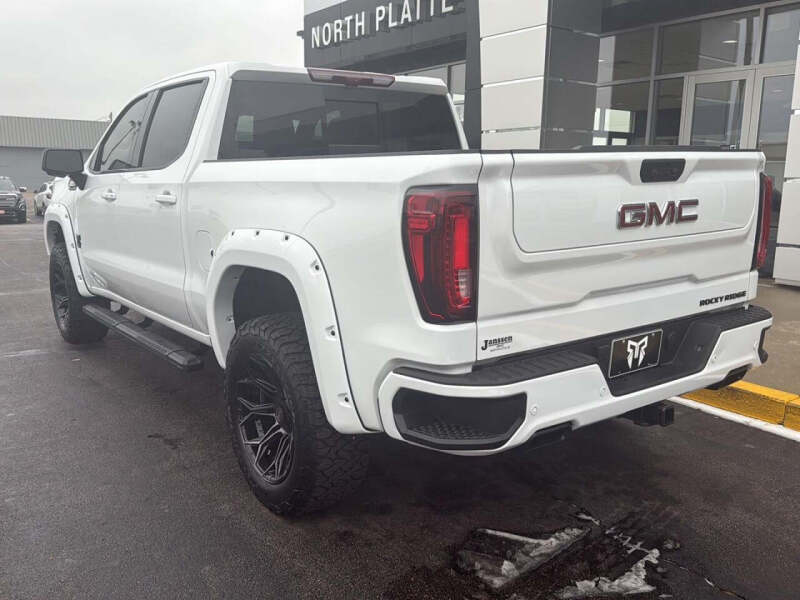 2025 GMC Sierra 1500