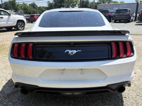 2020 Ford Mustang EcoBoost