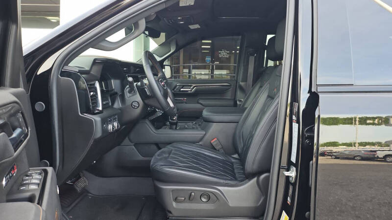 2025 GMC Sierra 1500