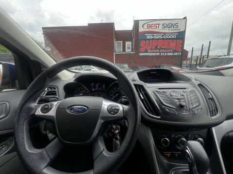 2016 Ford Escape SE
