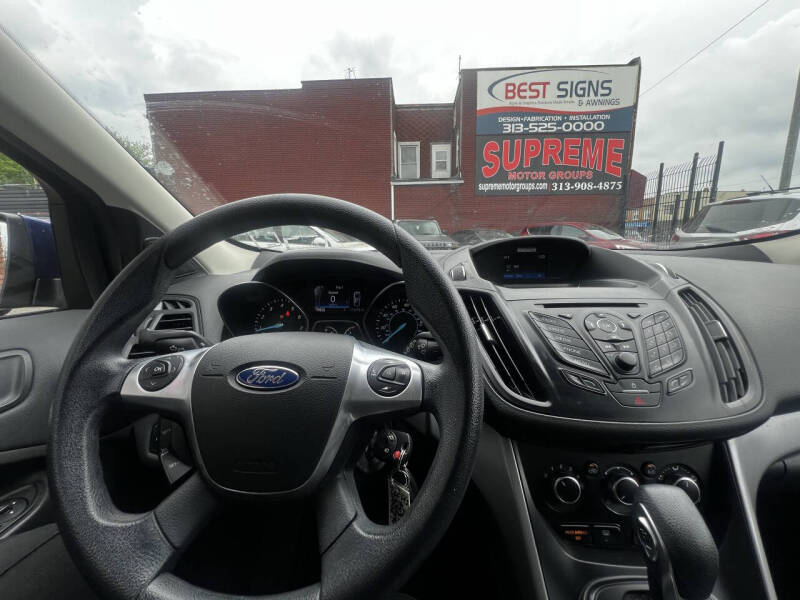 2016 Ford Escape SE