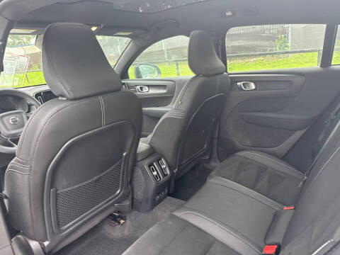 2023 Volvo C40 Recharge Twin Ultimate