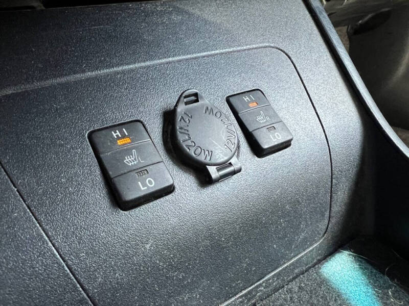 2014 Toyota Prius Plug-in Hybrid