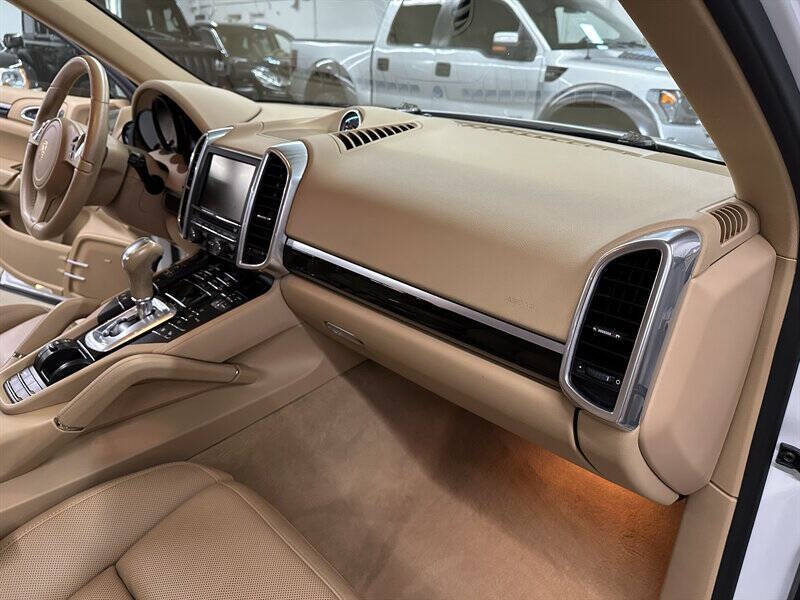 2014 Porsche Cayenne