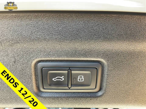 2025 Audi Q6 e-tron Premium