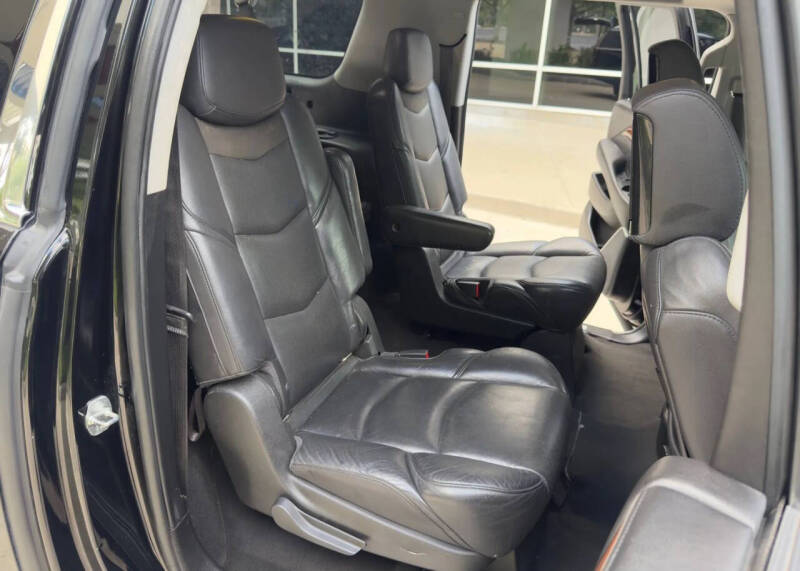 2019 Cadillac Escalade ESV Luxury