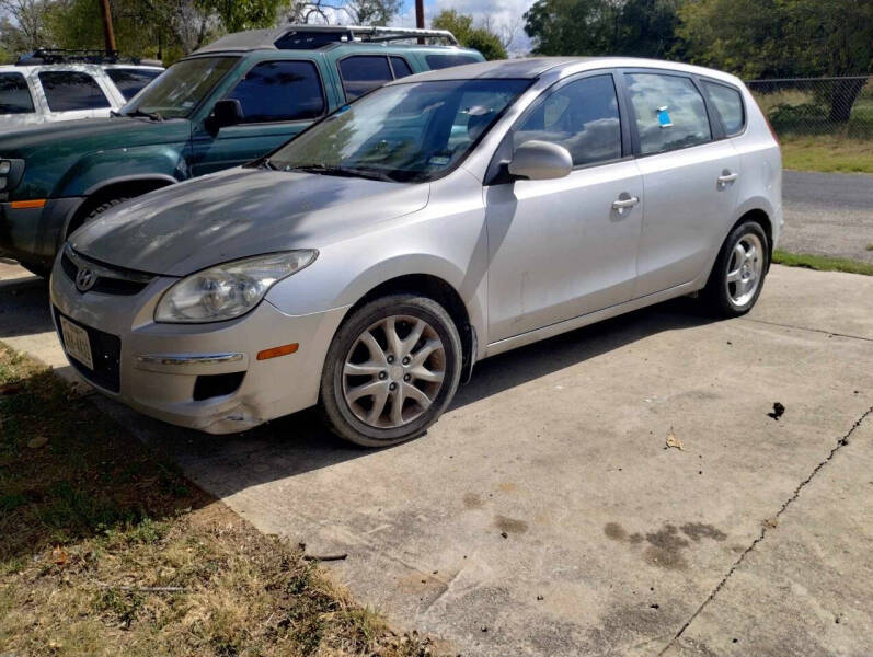 2009 Hyundai Elantra for sale at John 3:16 Motors in San Antonio TX