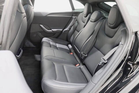 2023 Tesla Model S Plaid