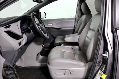 2017 Toyota Sienna