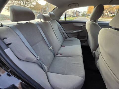 2012 Toyota Corolla LE