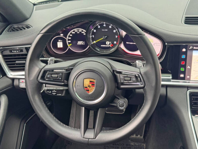 2022 Porsche Panamera