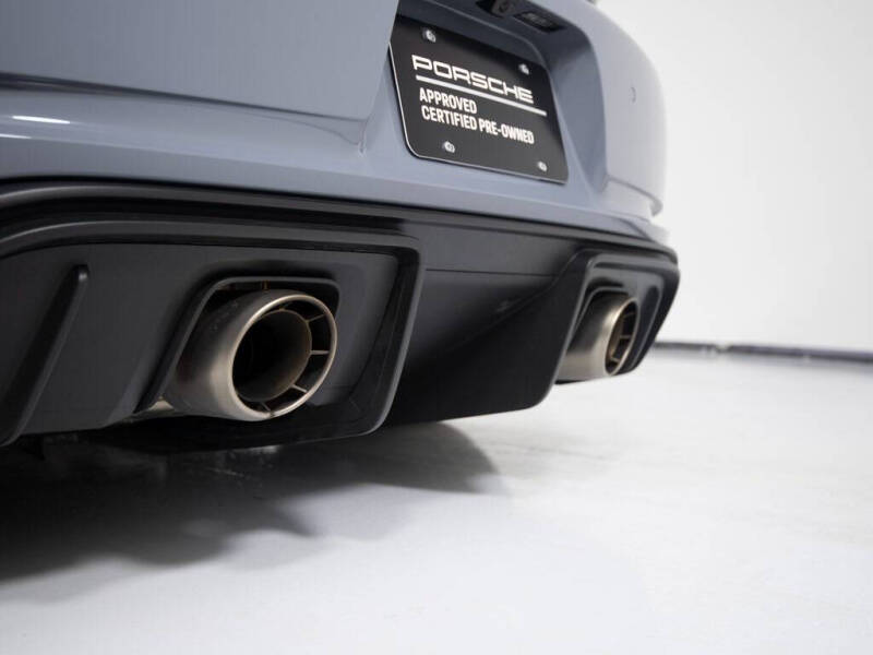 2024 Porsche 718 Cayman GT4 RS