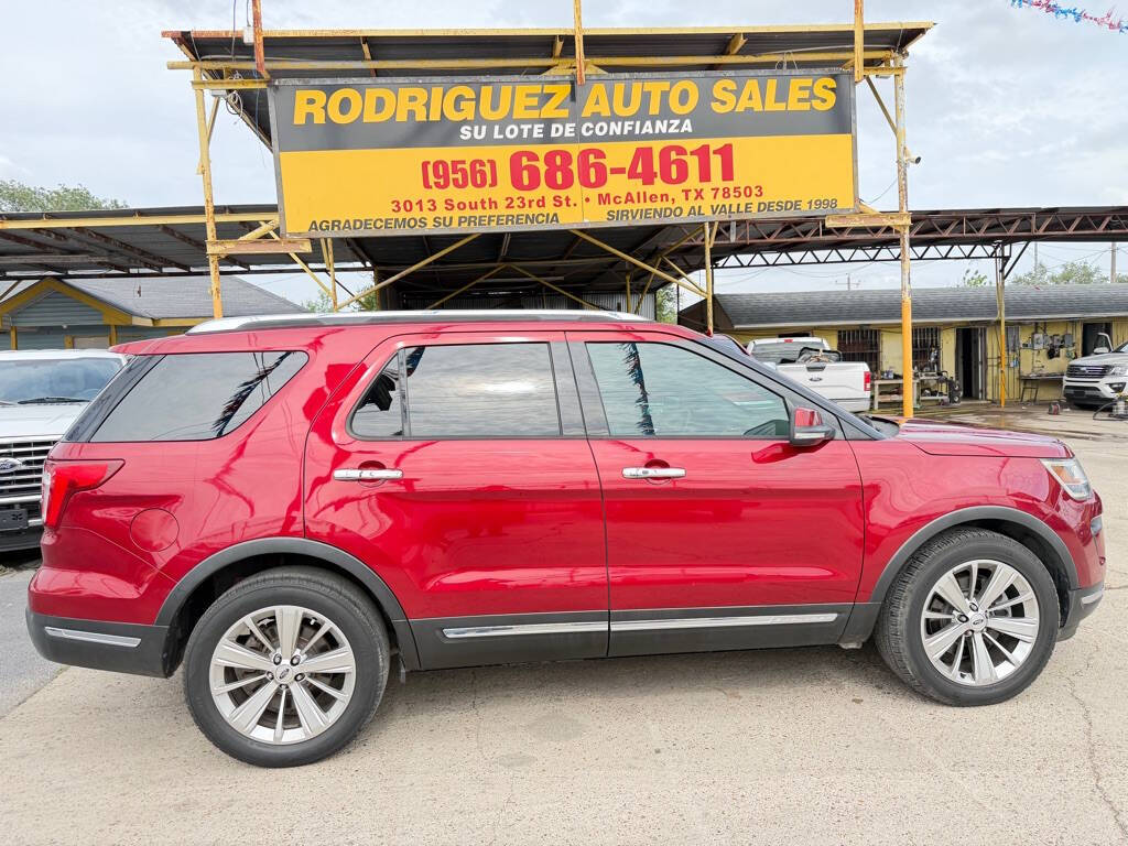 Red 2019 Ford Explorer Limited Limited 4dr SUV 7