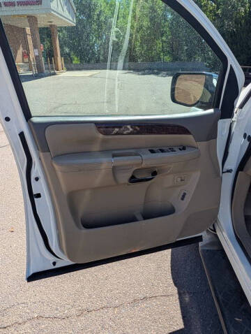 2012 Nissan Armada Platinum
