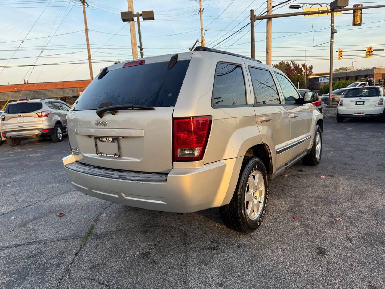 2010 Jeep Grand Cherokee for sale at AVS AUTO GROUP LLC in CLEVELAND, OH