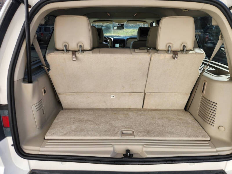 2016 Lincoln Navigator Select