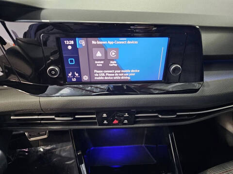 2024 Volkswagen Golf GTI S